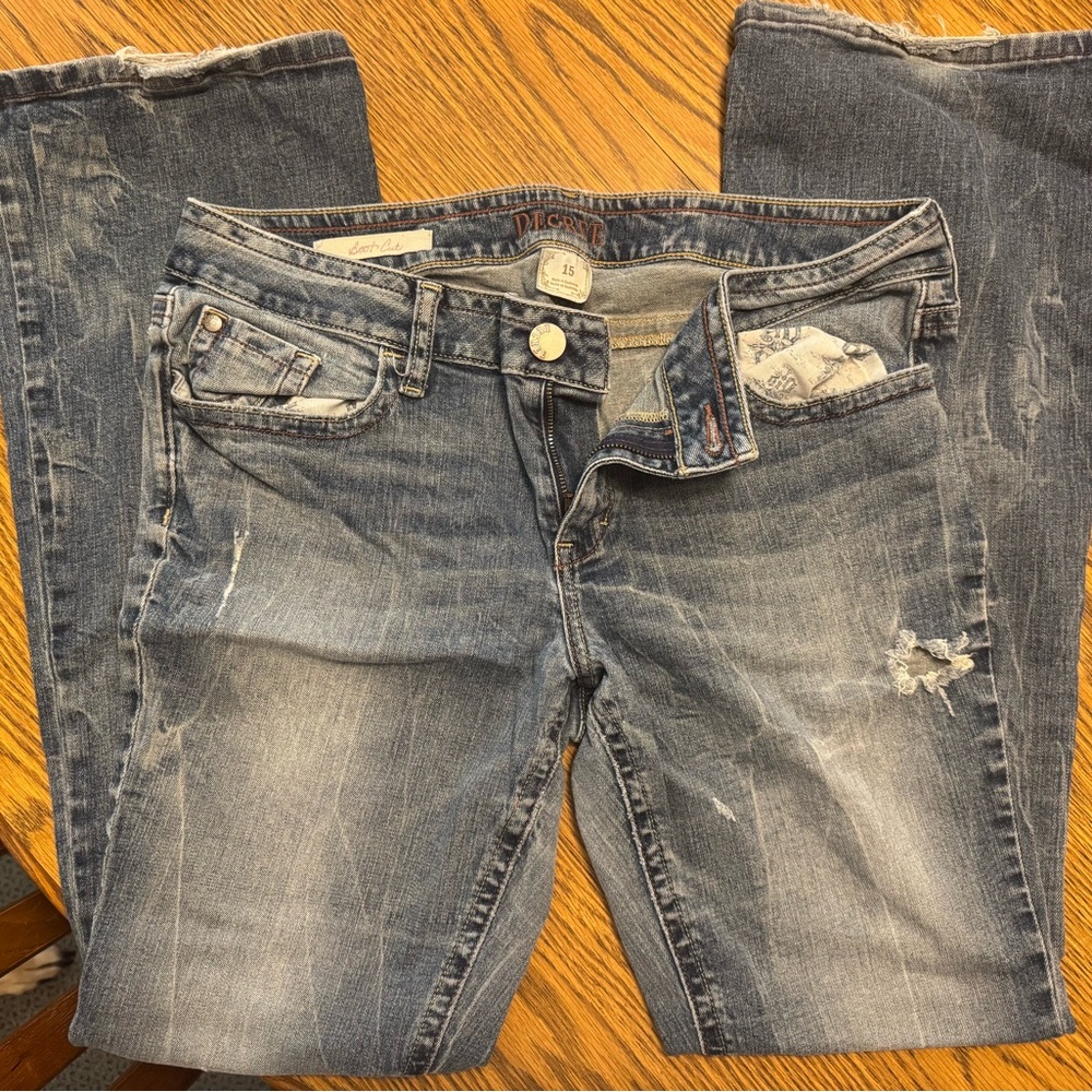 Decree Blue Straight Leg Jeans with Vintage-Inspired Fade